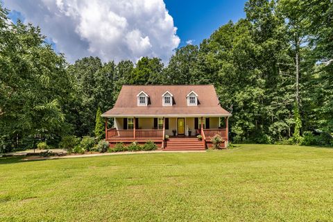 1358 Old Charlotte Pike Pegram TN 37143