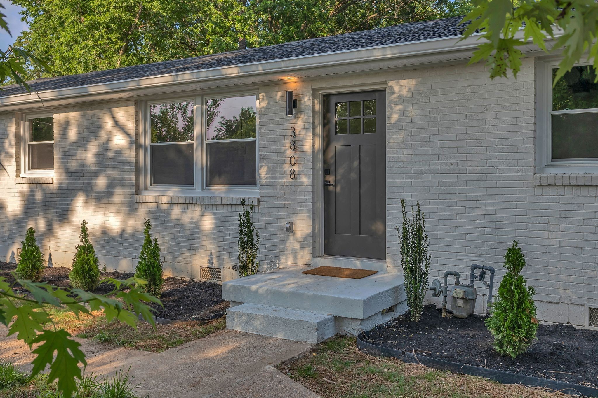 3808 Haywood Ct