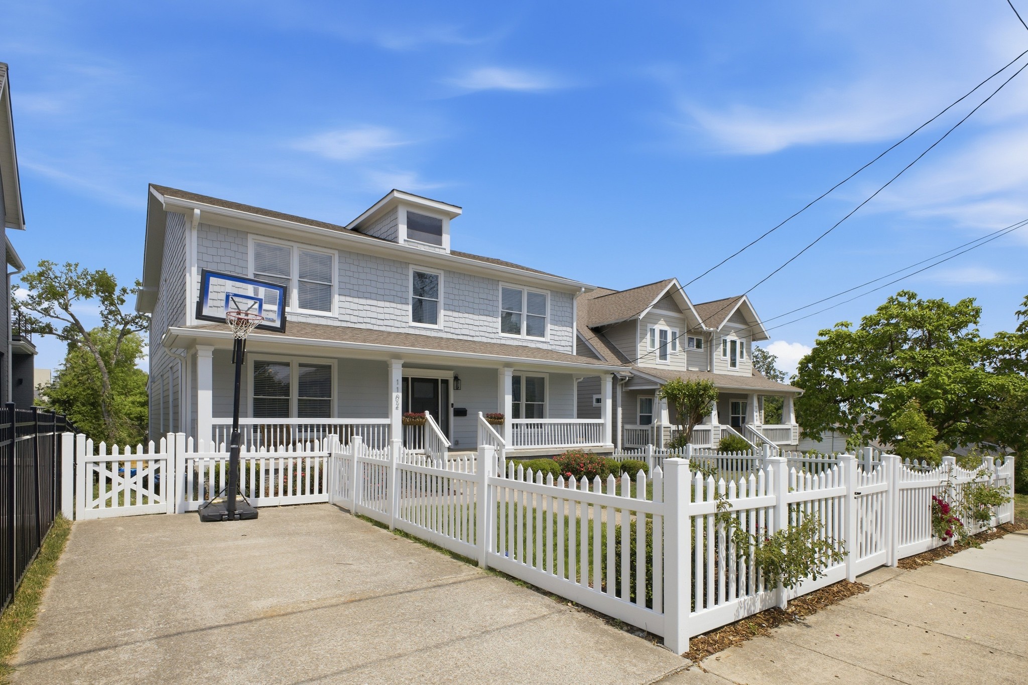 1102 Caldwell Avenue