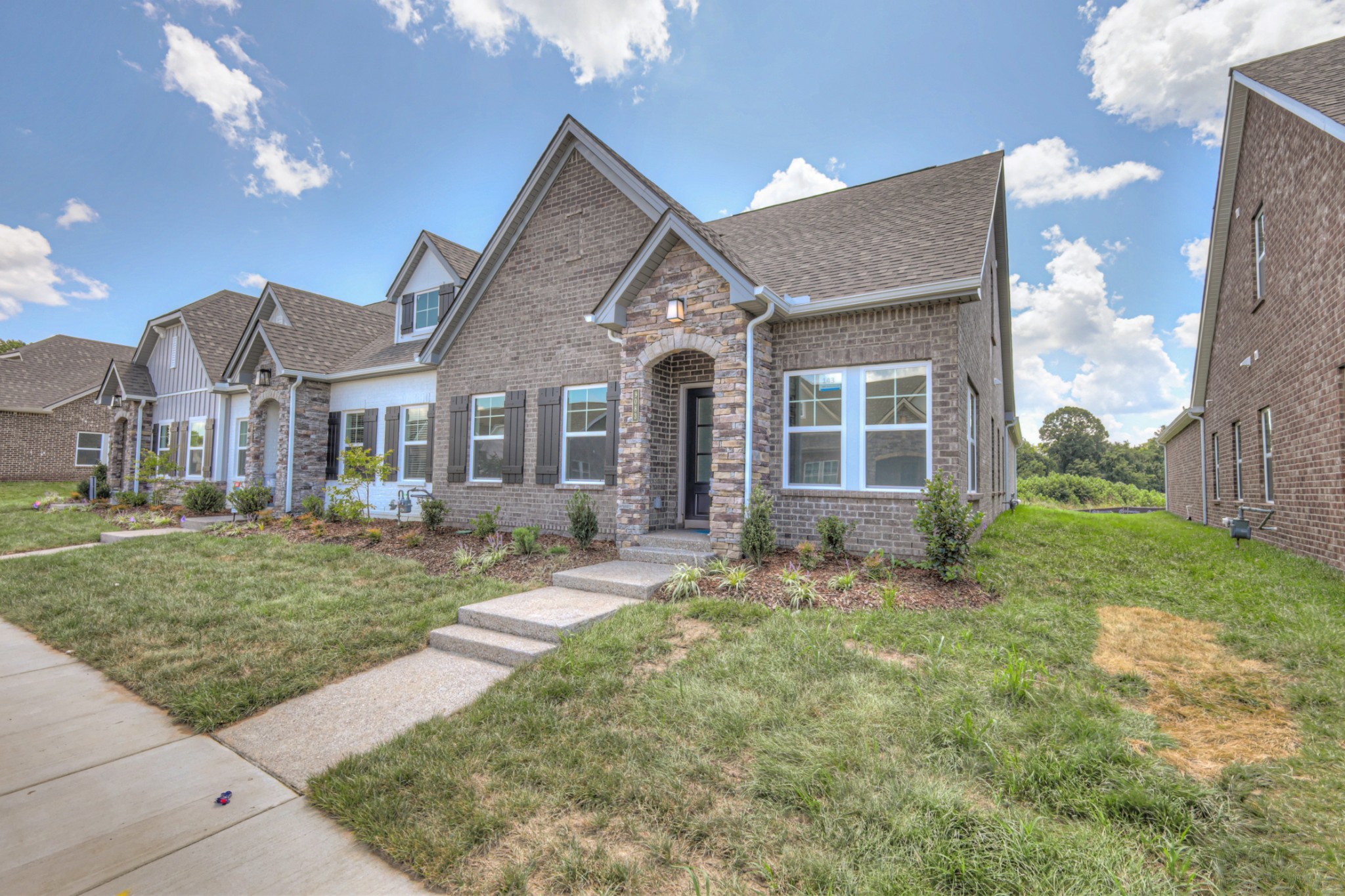 9083 Headwaters Drive 143