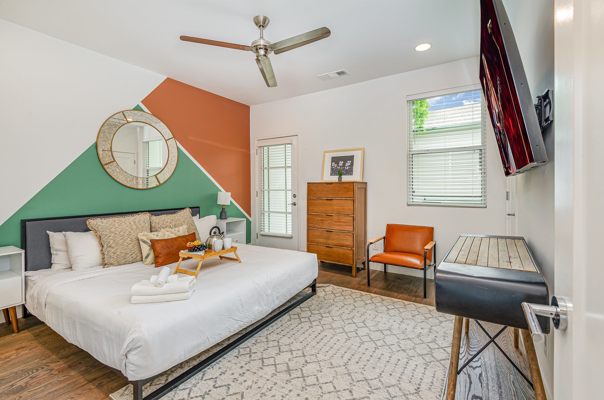 115A Elmhurst Ave