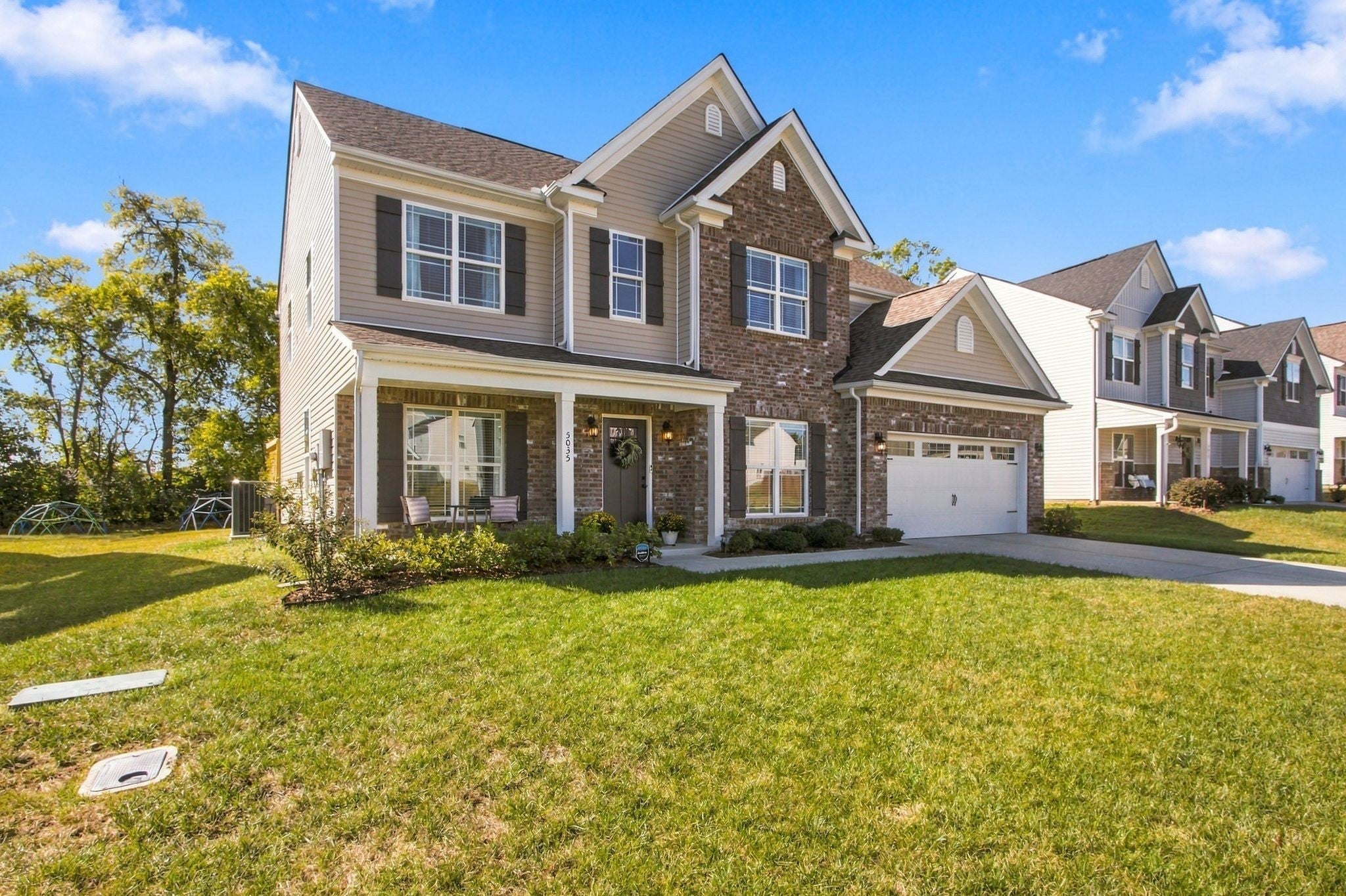 5035 Salient Dr