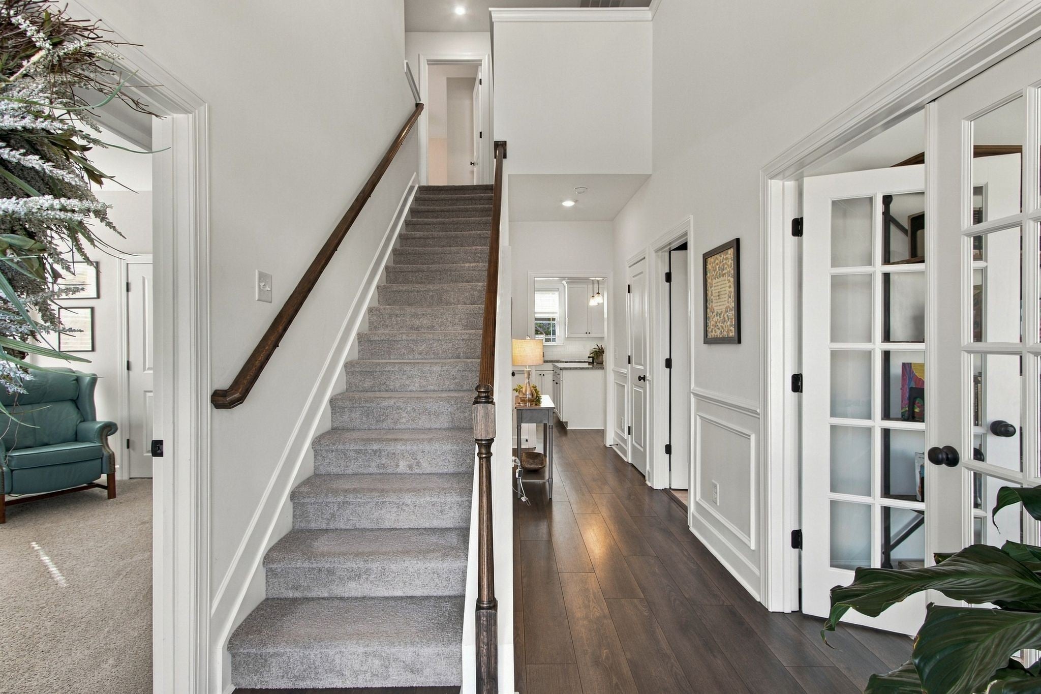 5035 Salient Dr