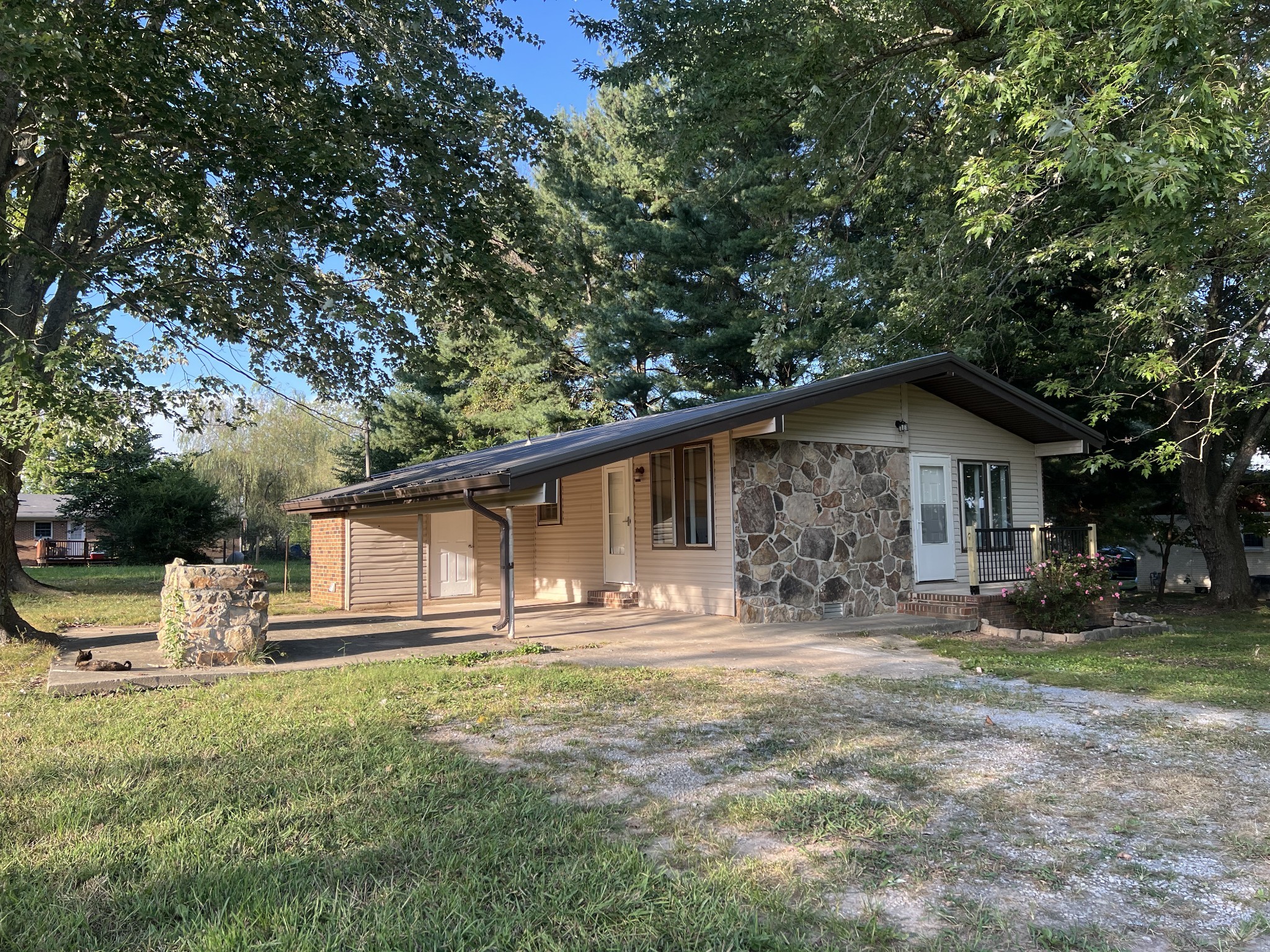 72 Sherwood Vale Cir NW