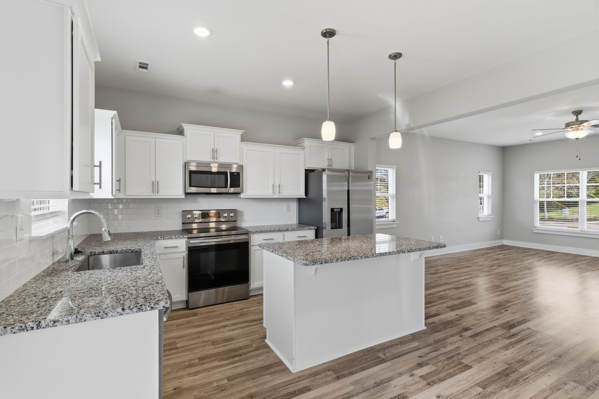 102 Dry Creek Commons Dr