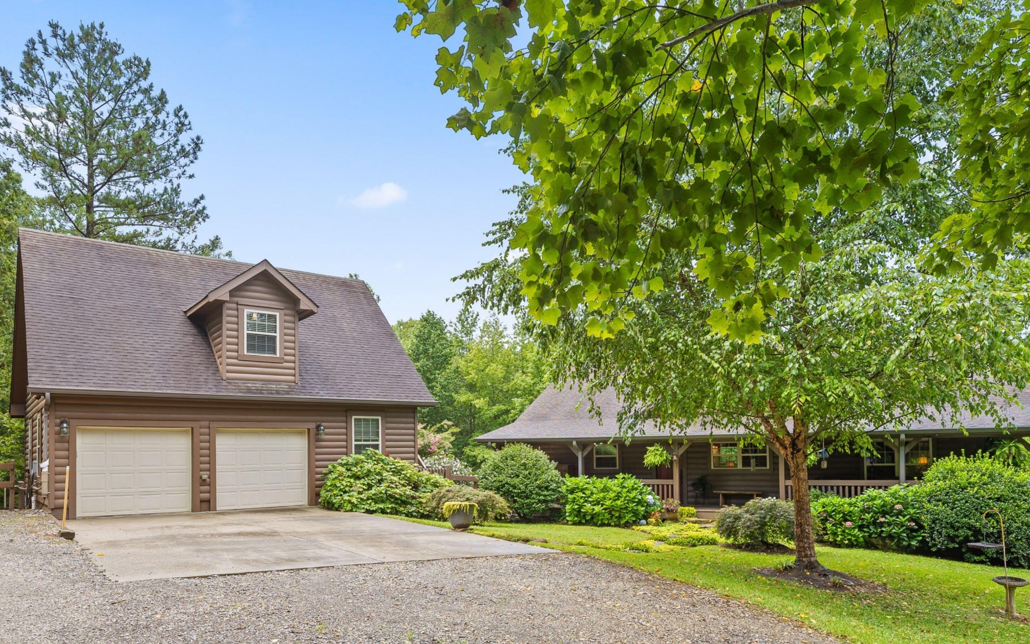 1916 Thunder Ridge Drive