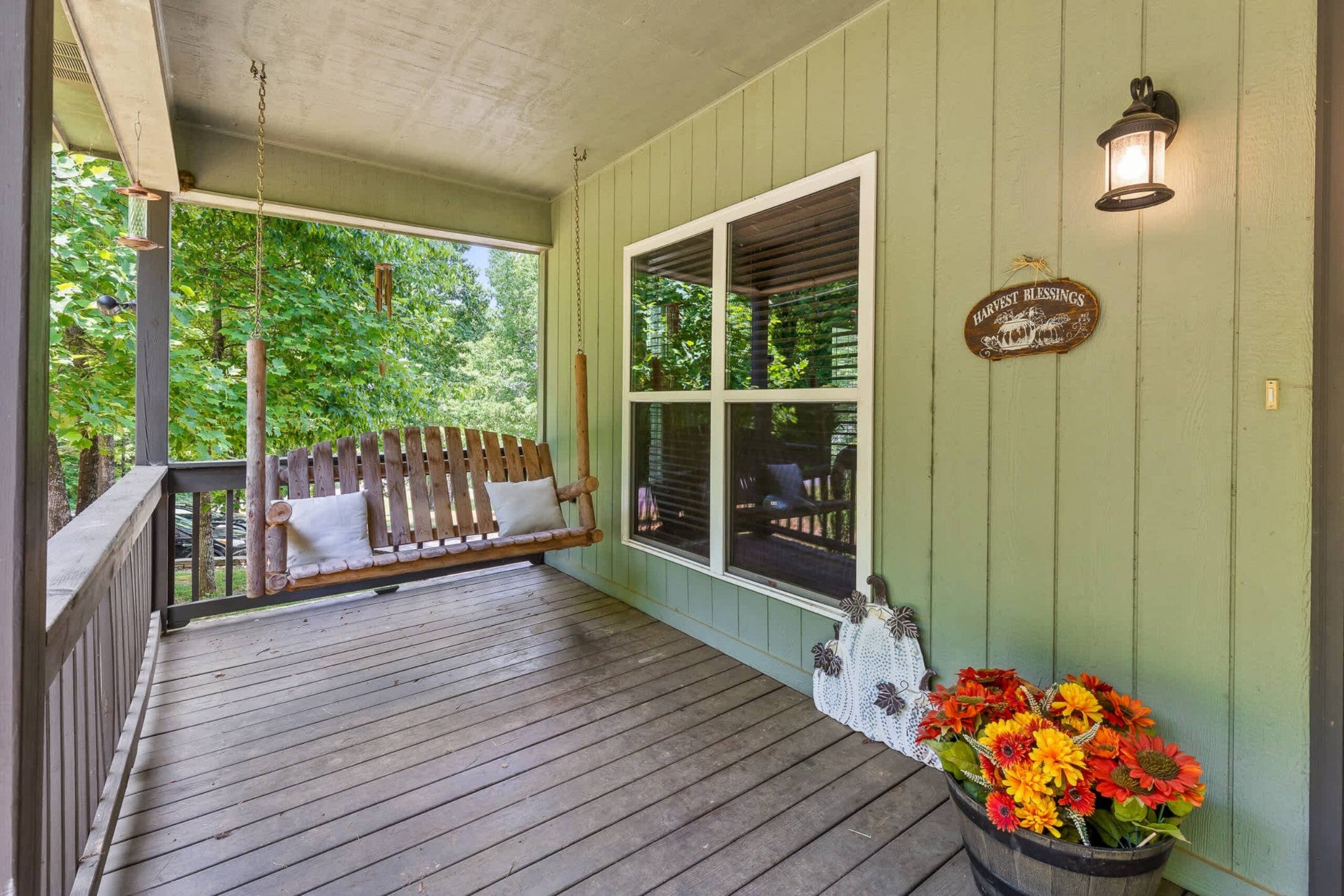 372 Hiwassee Dr