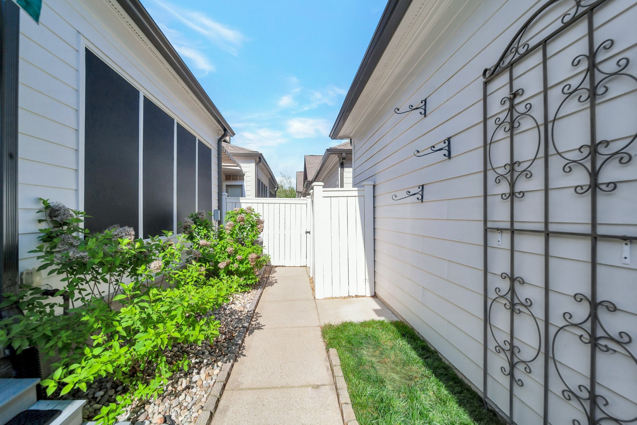 1007 State Blvd