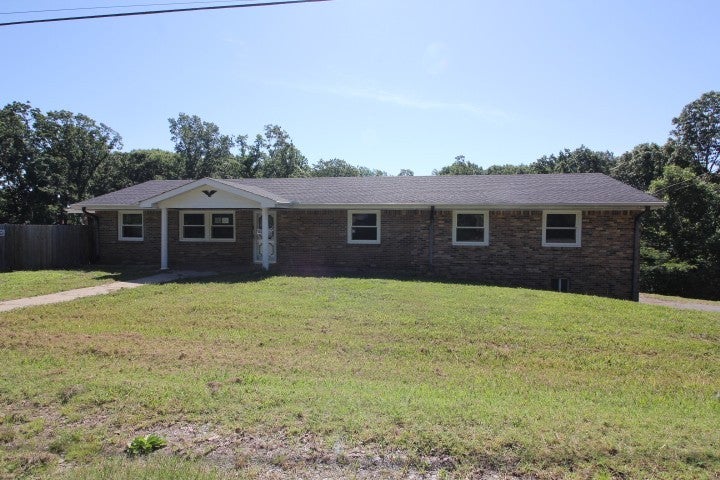 310 Dogwood Dr