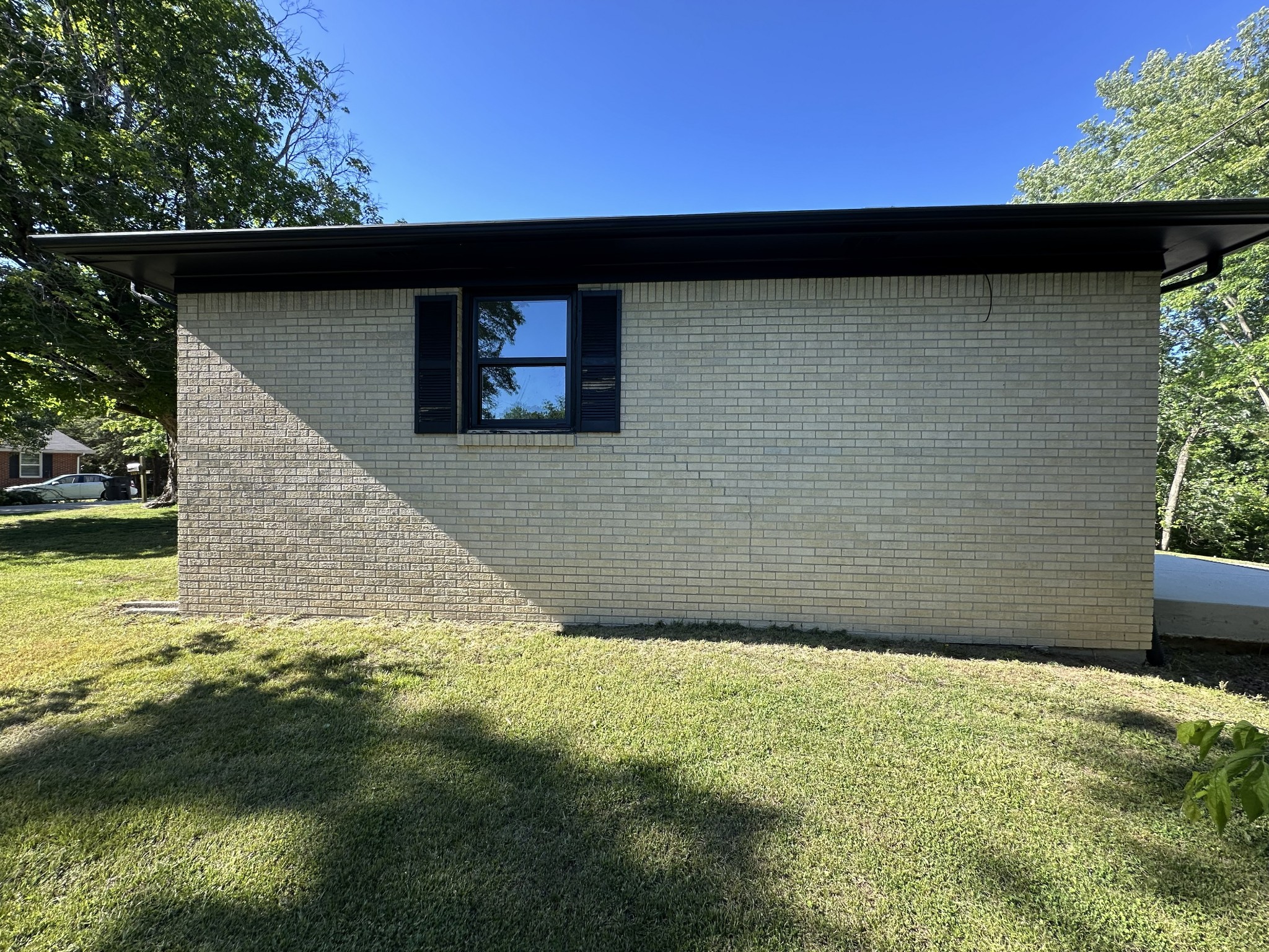 198 Epperson Ave