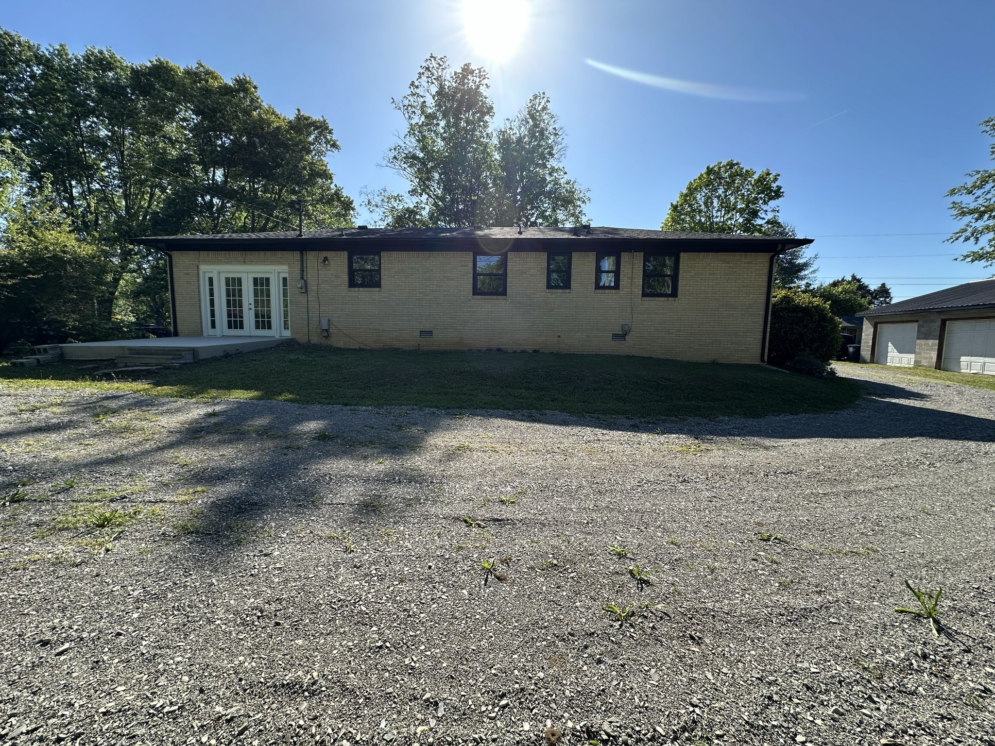 198 Epperson Ave