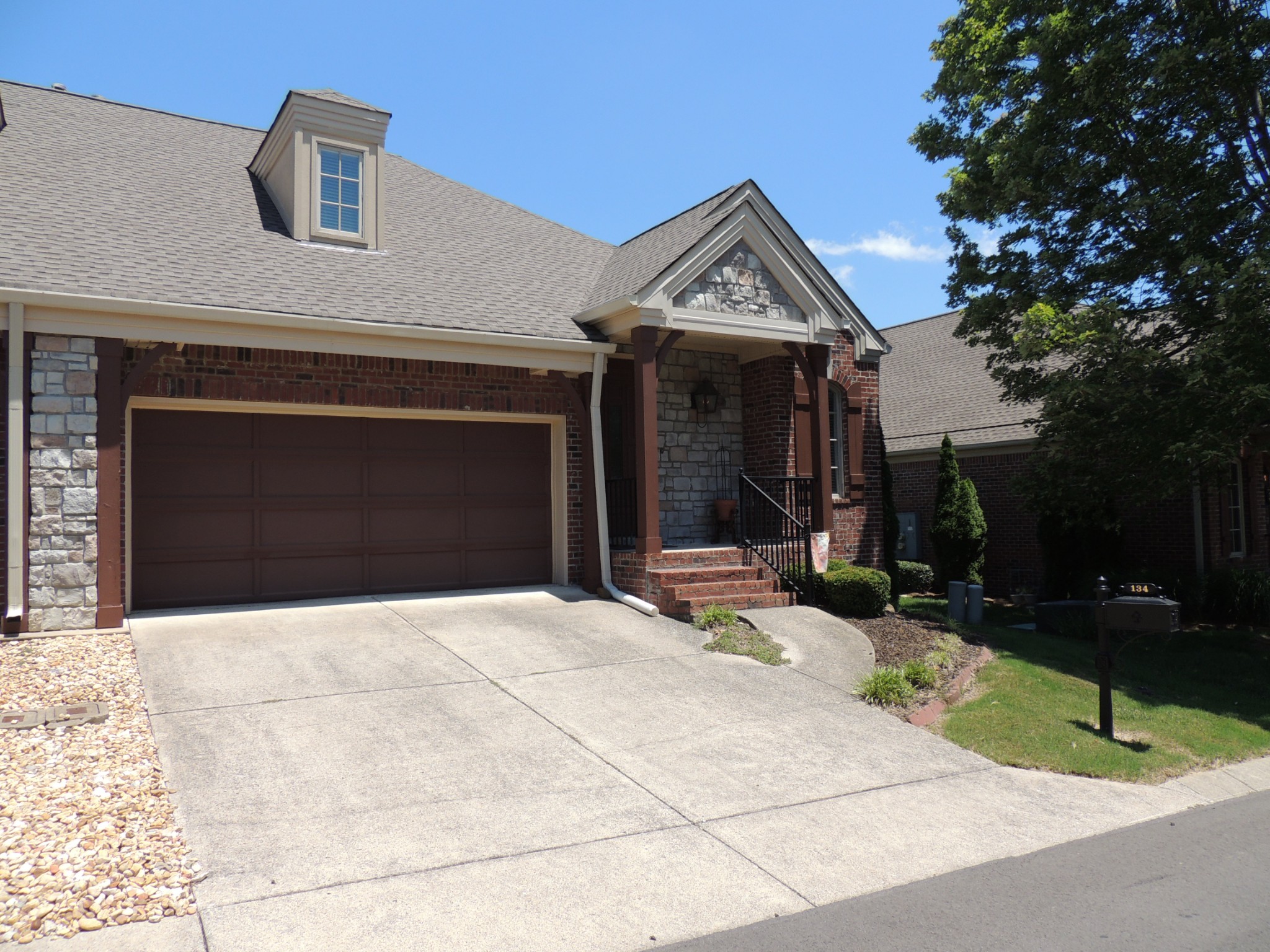 134 Nickolas Cir