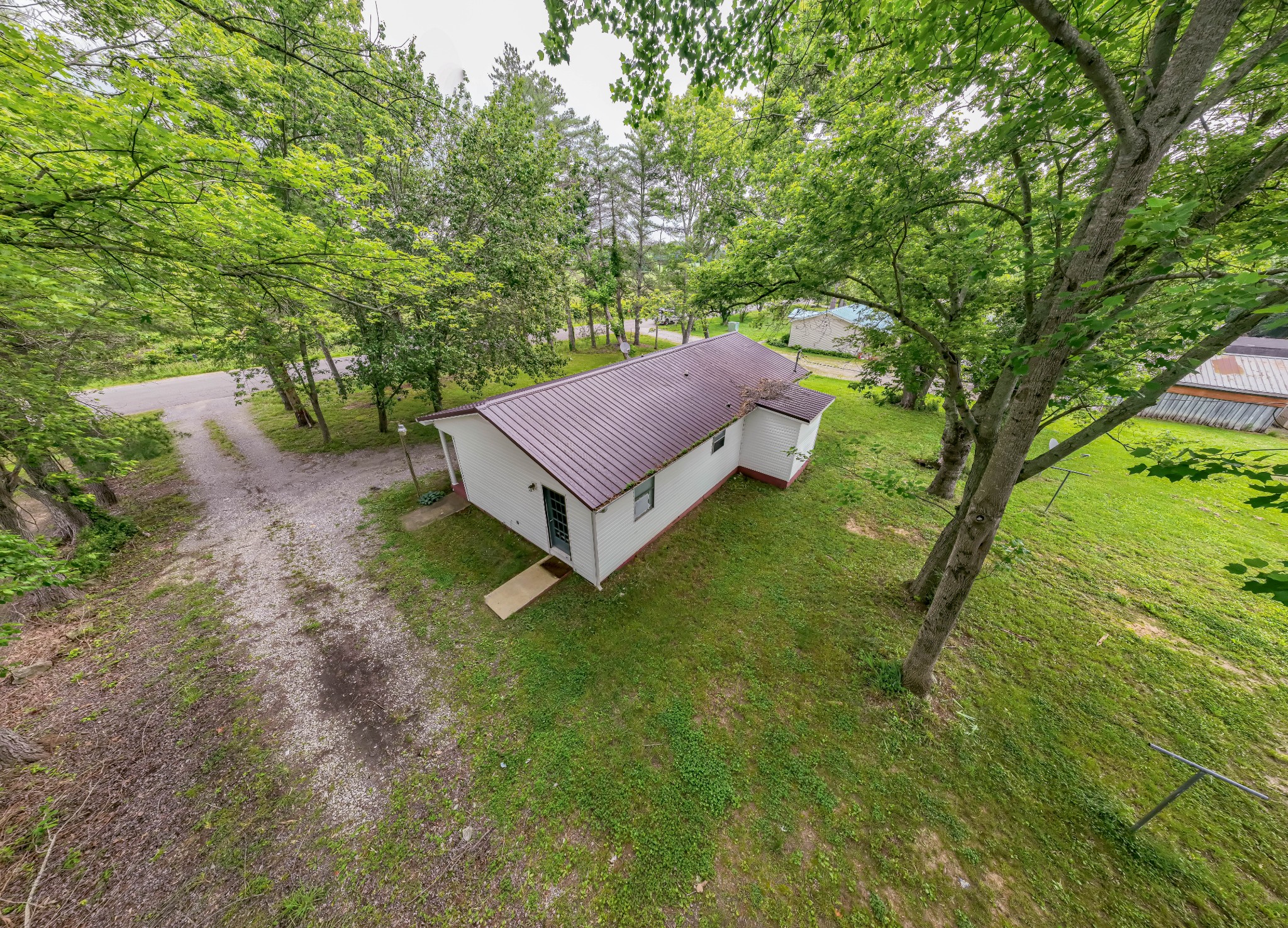 1689 Pleasant Ridge Rd