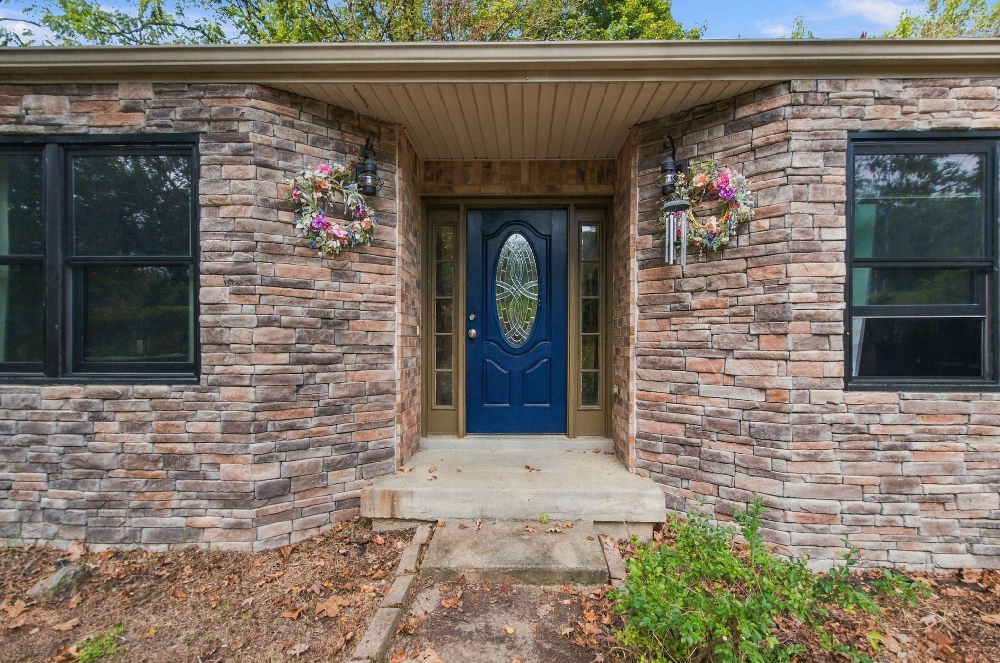 219 E Kingston Springs Rd