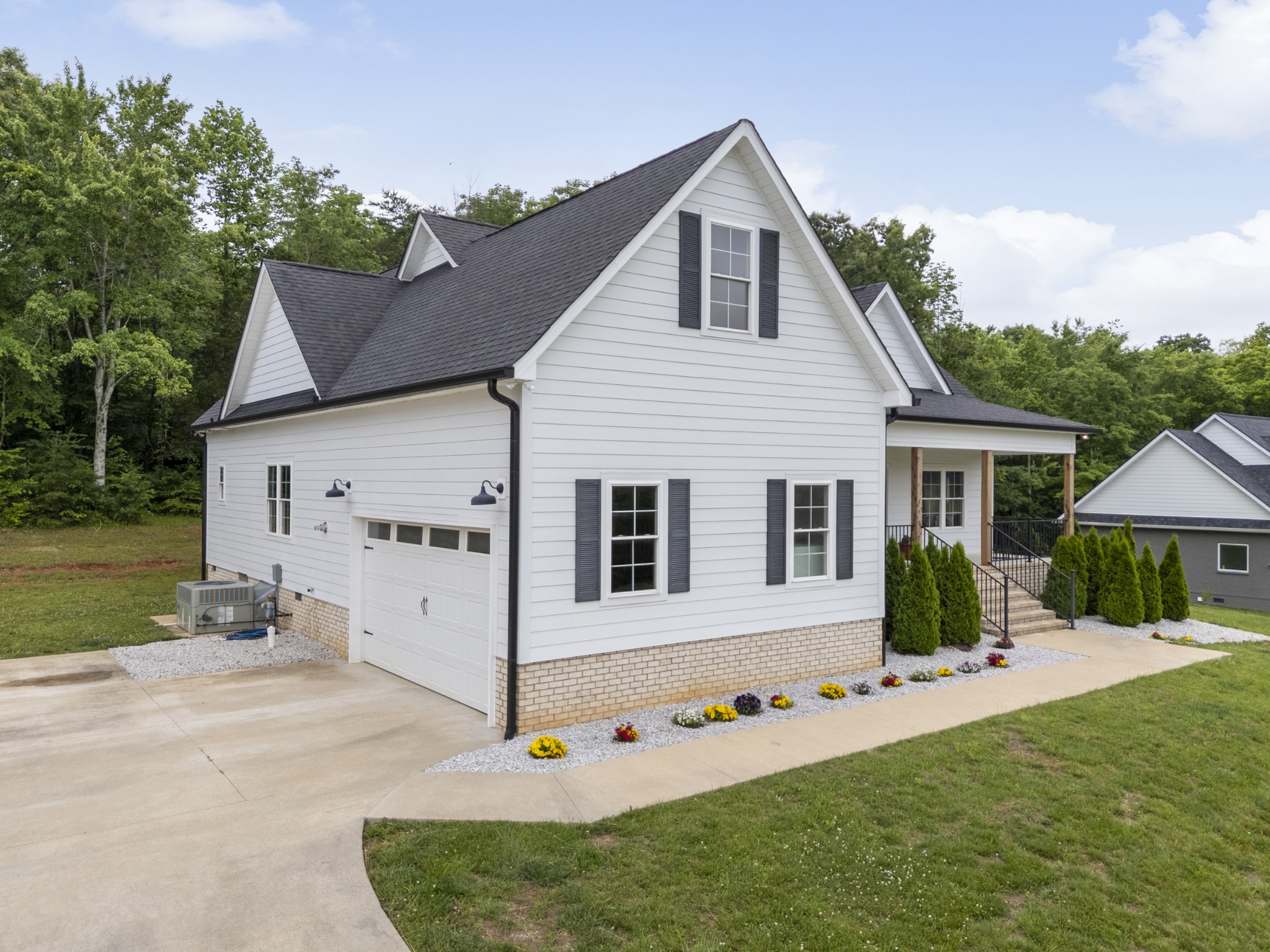 14 Hemlock Cir
