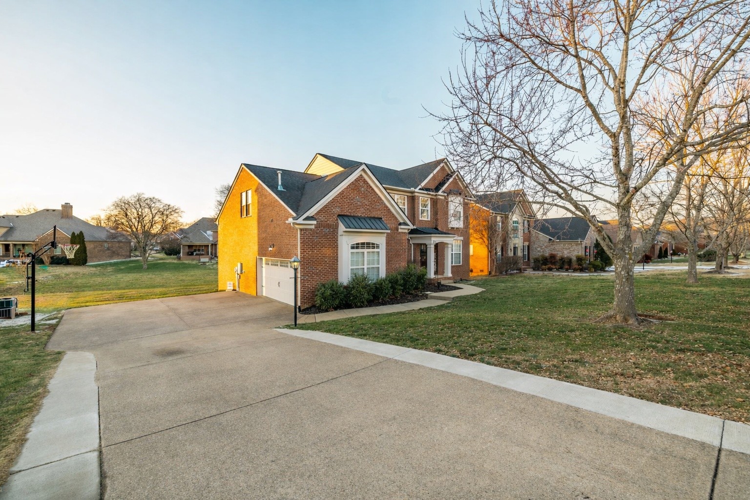 1061 Avery Trace Cir