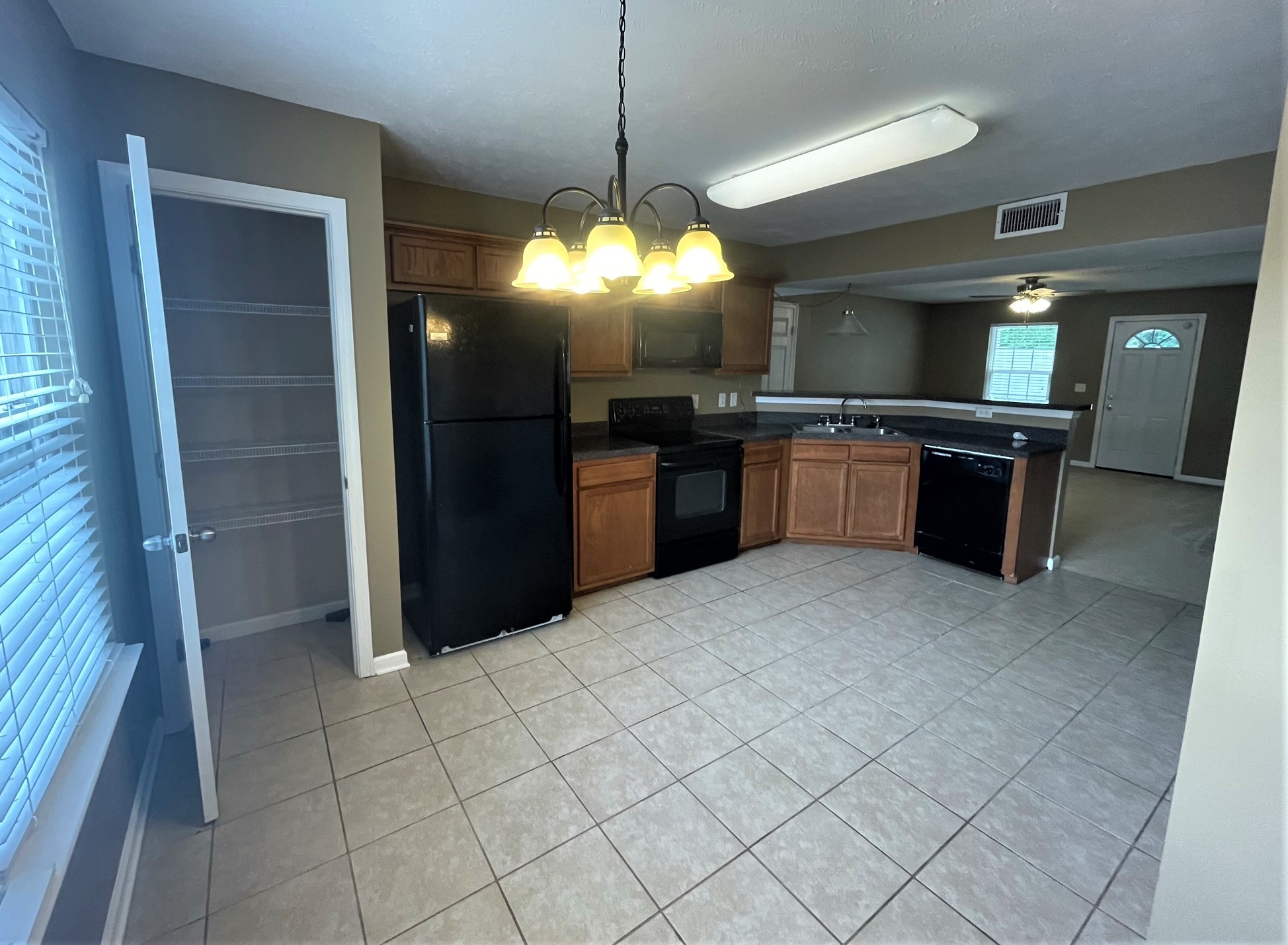 3164 Prater Ct