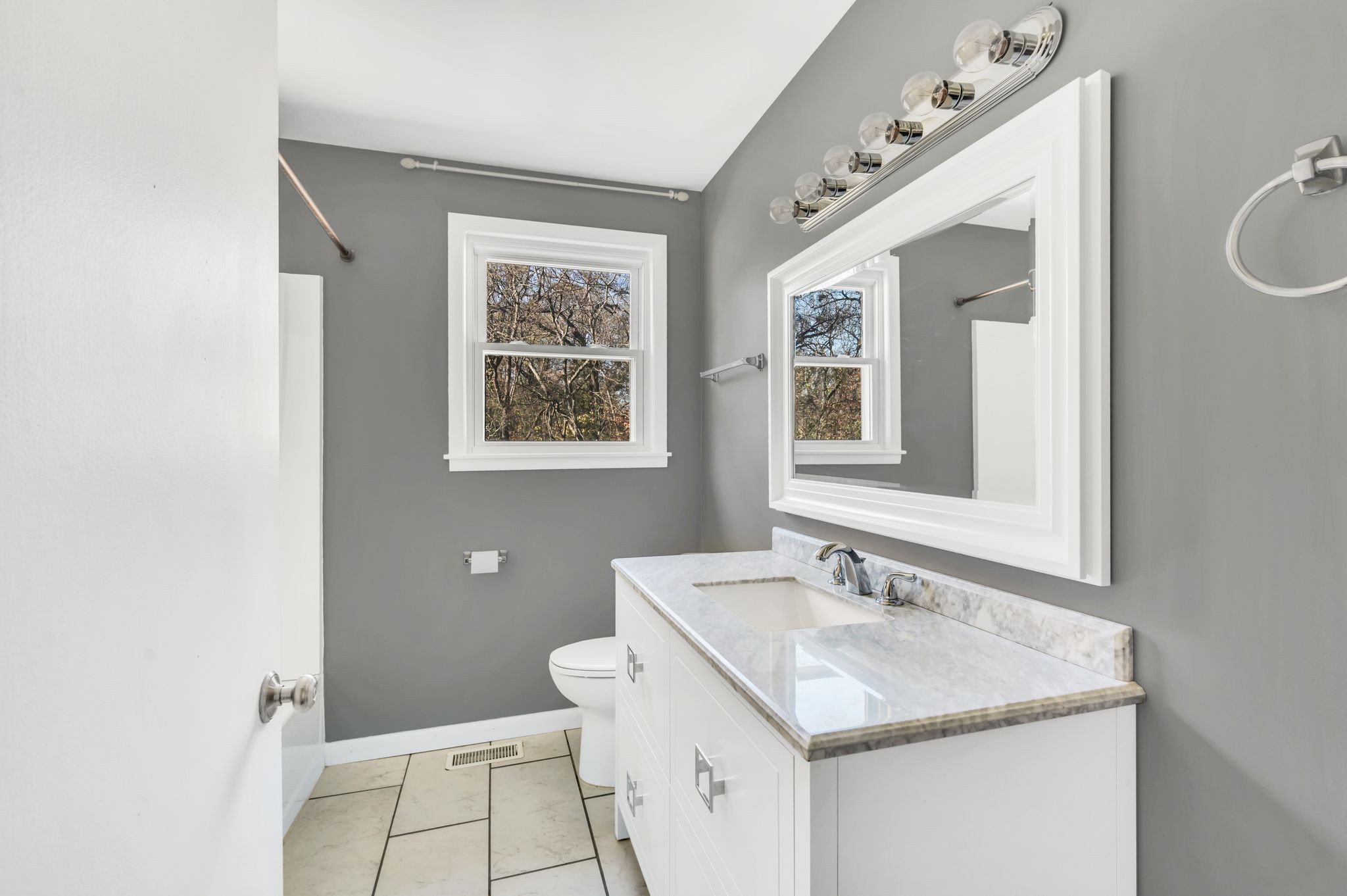 Old Hickory, Tennessee 37138, United States, 3 Bedrooms Bedrooms, ,2 BathroomsBathrooms,Residential,Active,29173