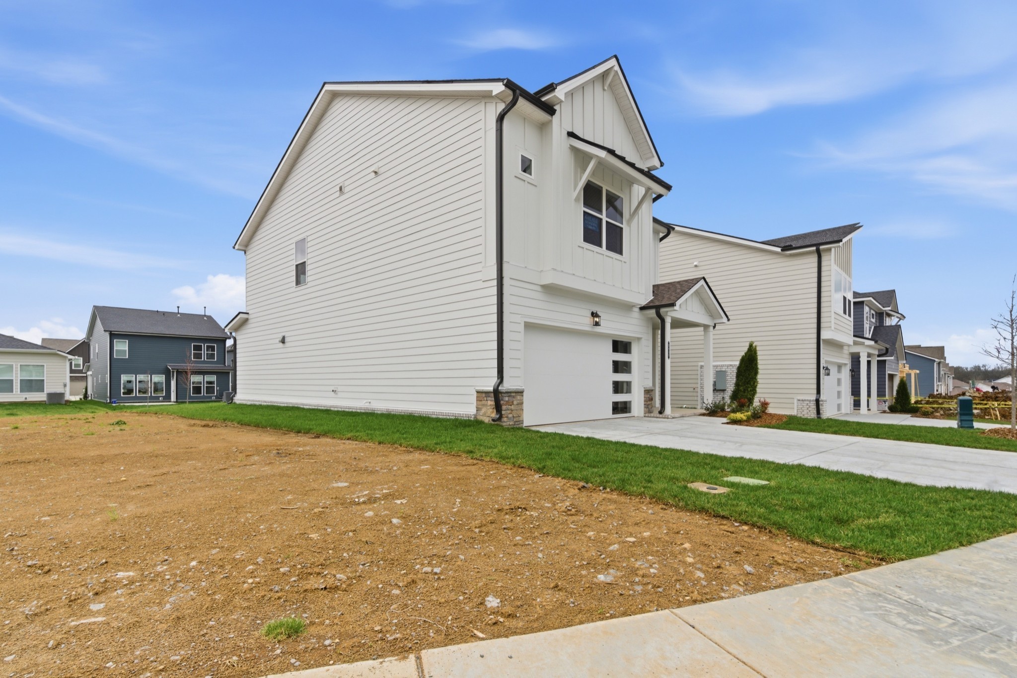 2155 Mackinac Bend
