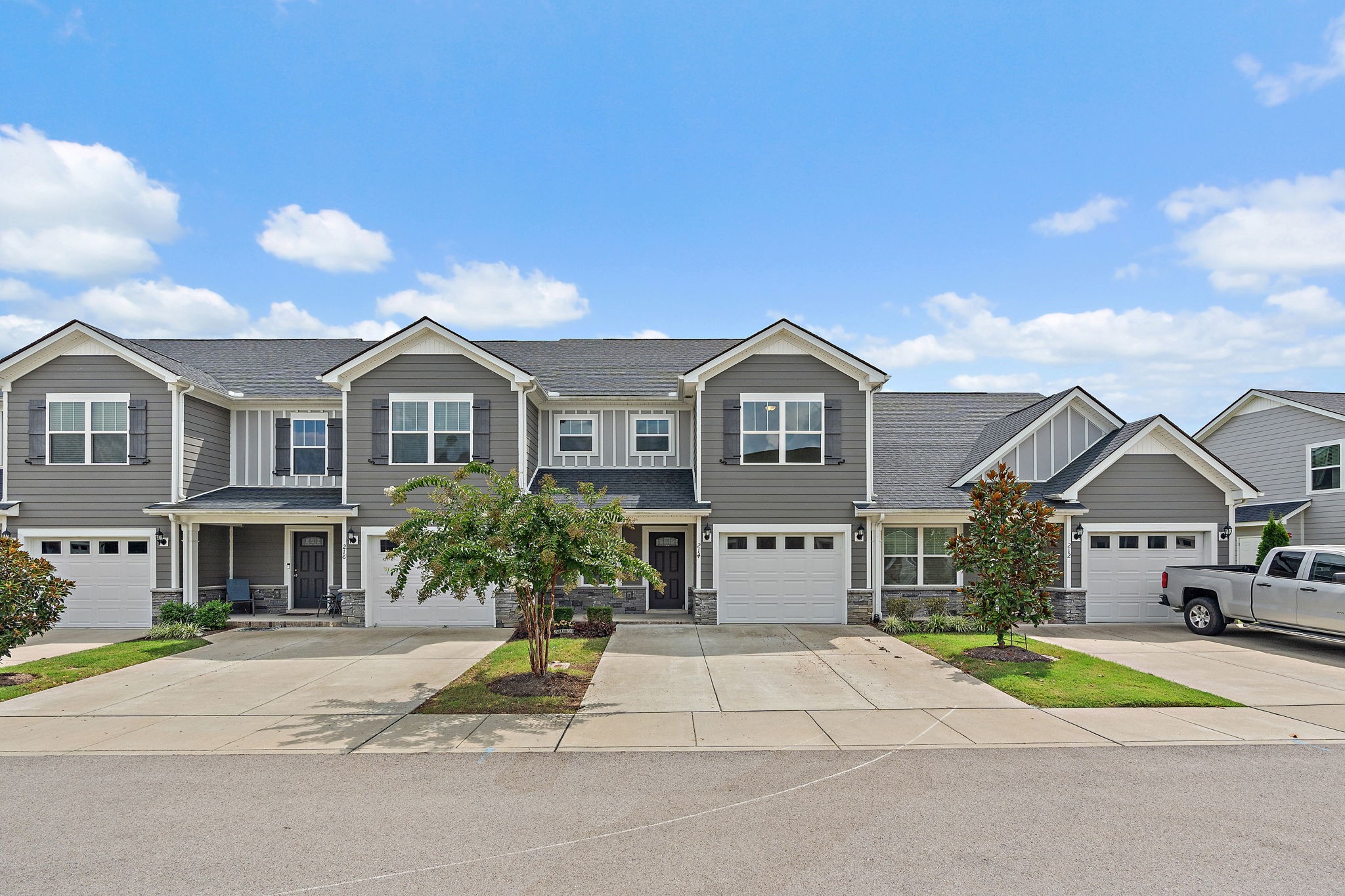 214 Ruth Way