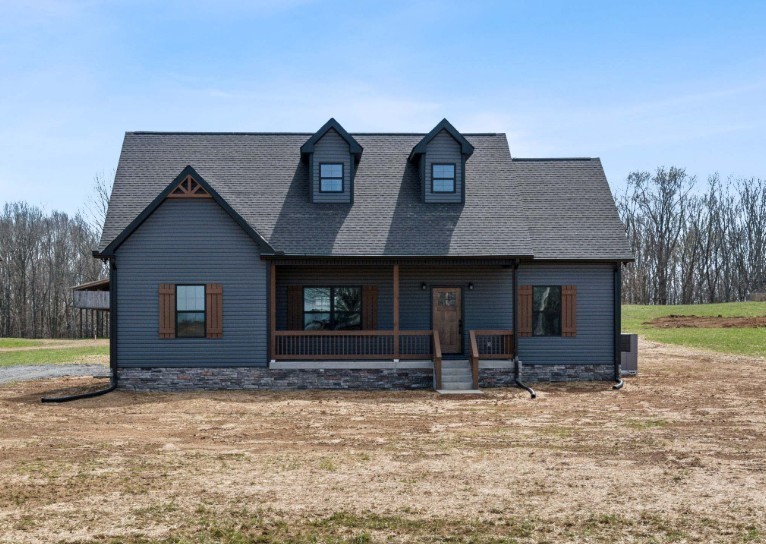 1777 Old Highway 52