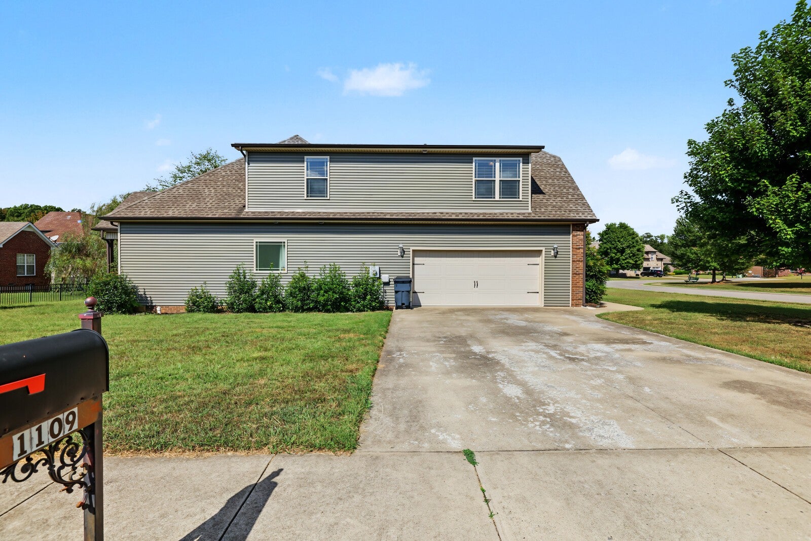 1109 Pavilion Way