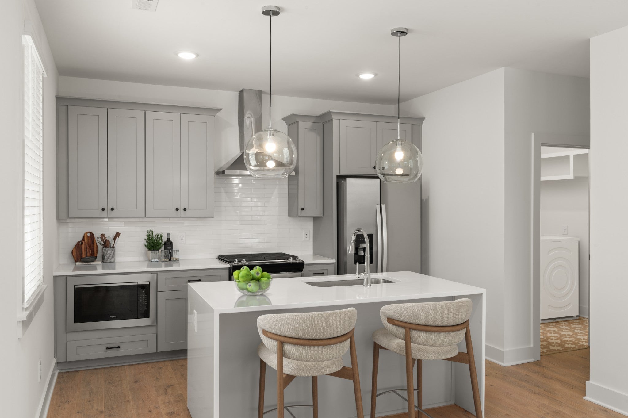 504 Edwin St 18 - Photo 3