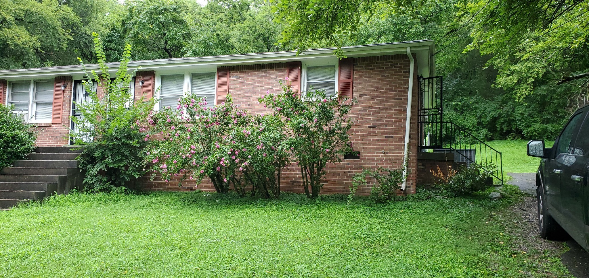 297 McGavock Pike