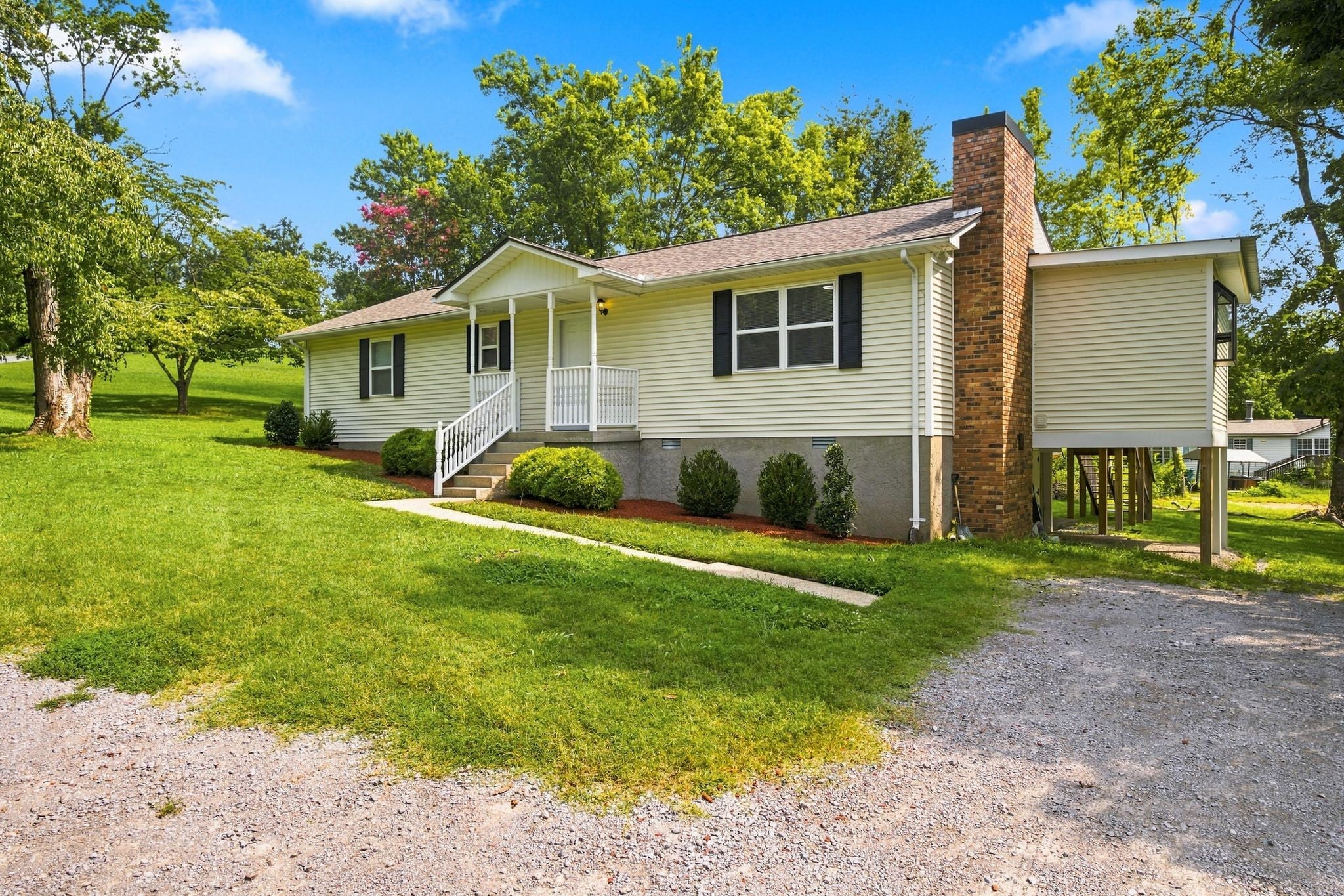 147 Medearis Dr