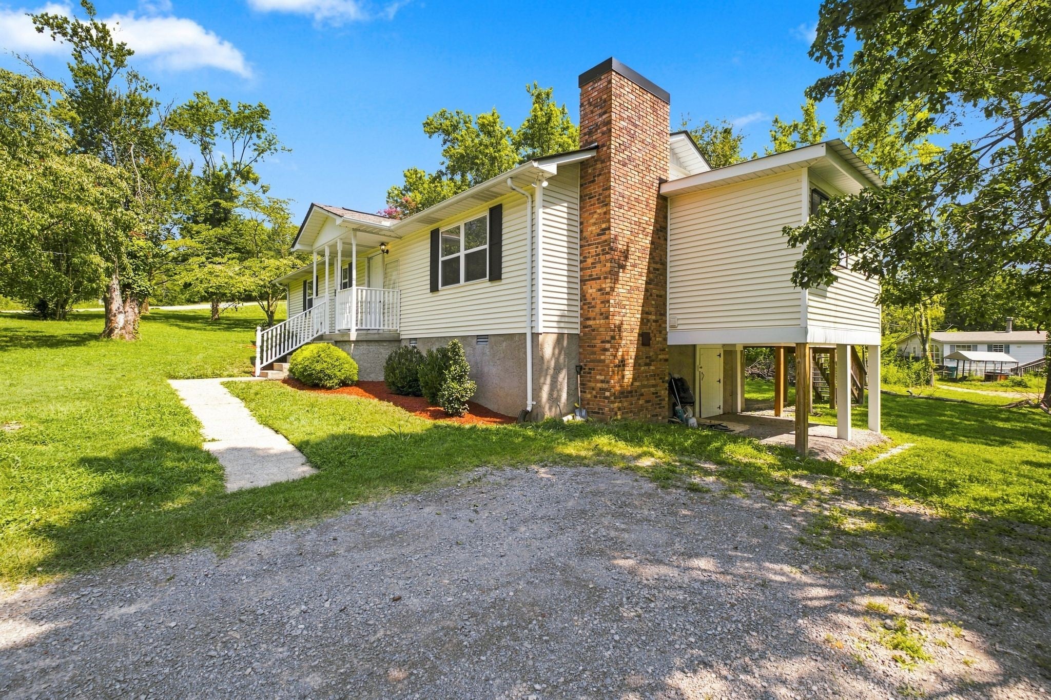 147 Medearis Dr
