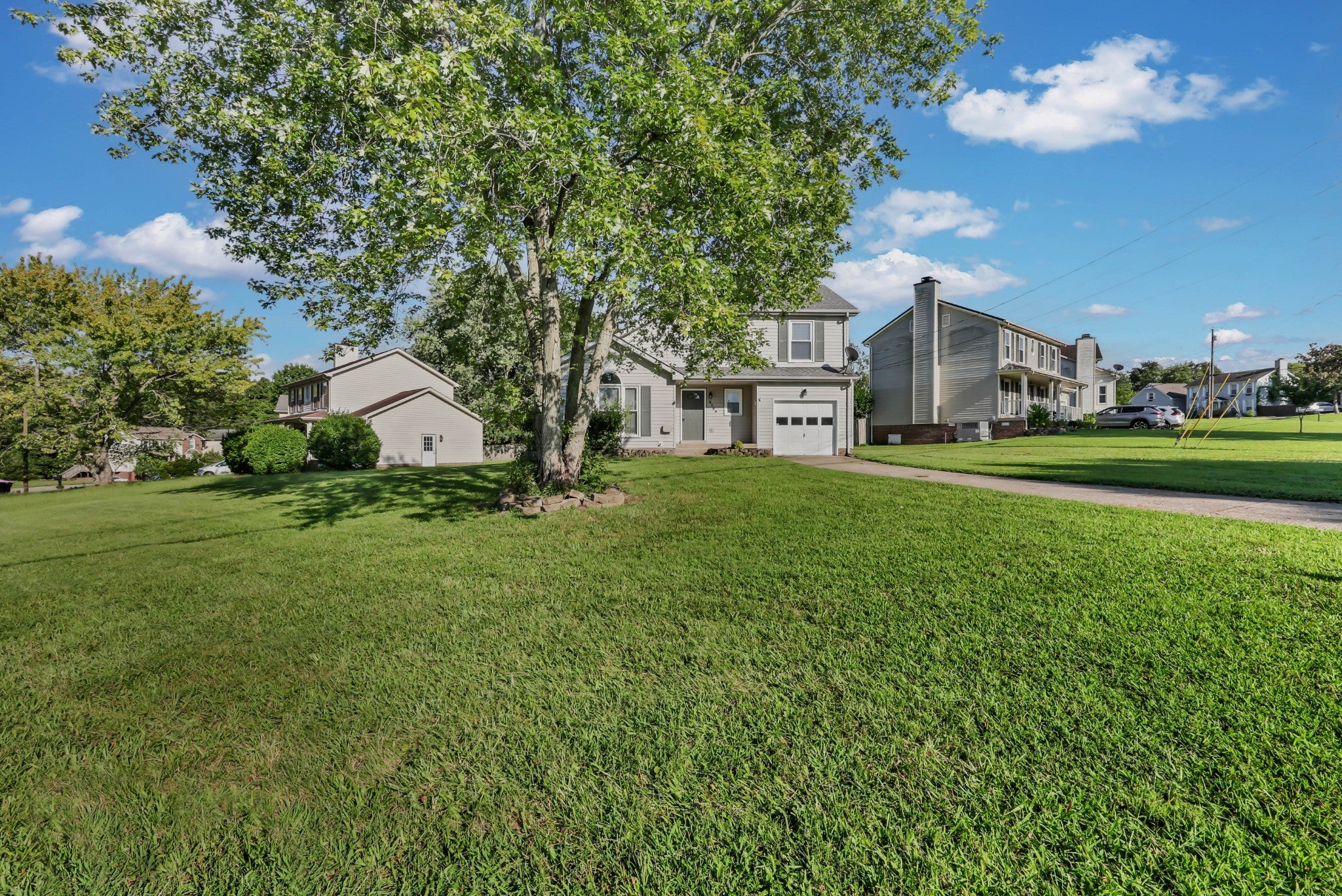 2169 Bauling Ln