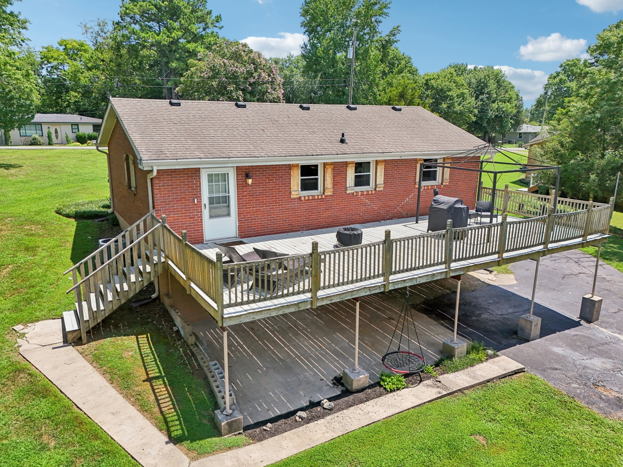 606 Elba Dr