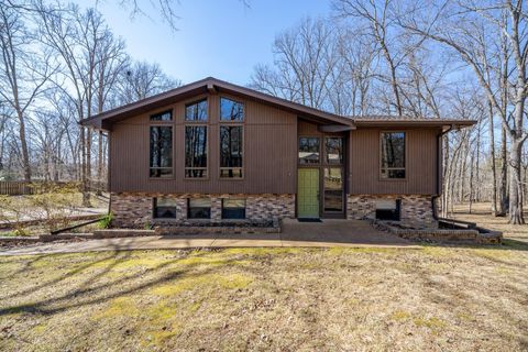 1355 CHURCH ST Savannah TN 38372