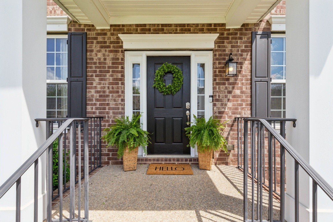 123 Whitney Park Dr