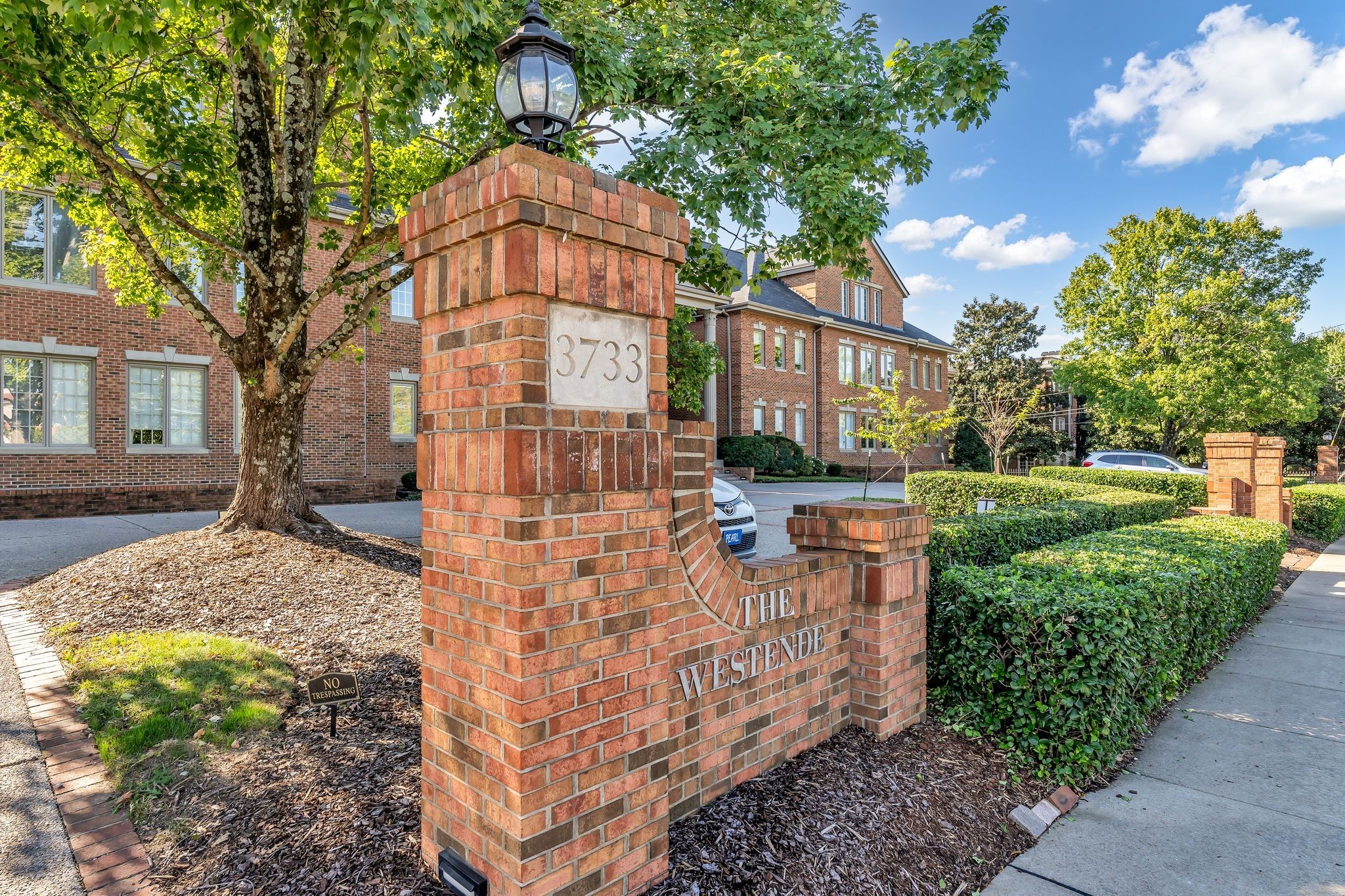 3733 West End Ave 101