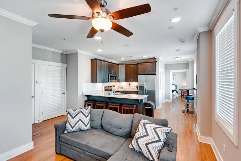 4405 Kentucky Ave 302