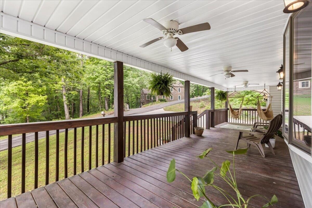 400 Mapleton Drive NW