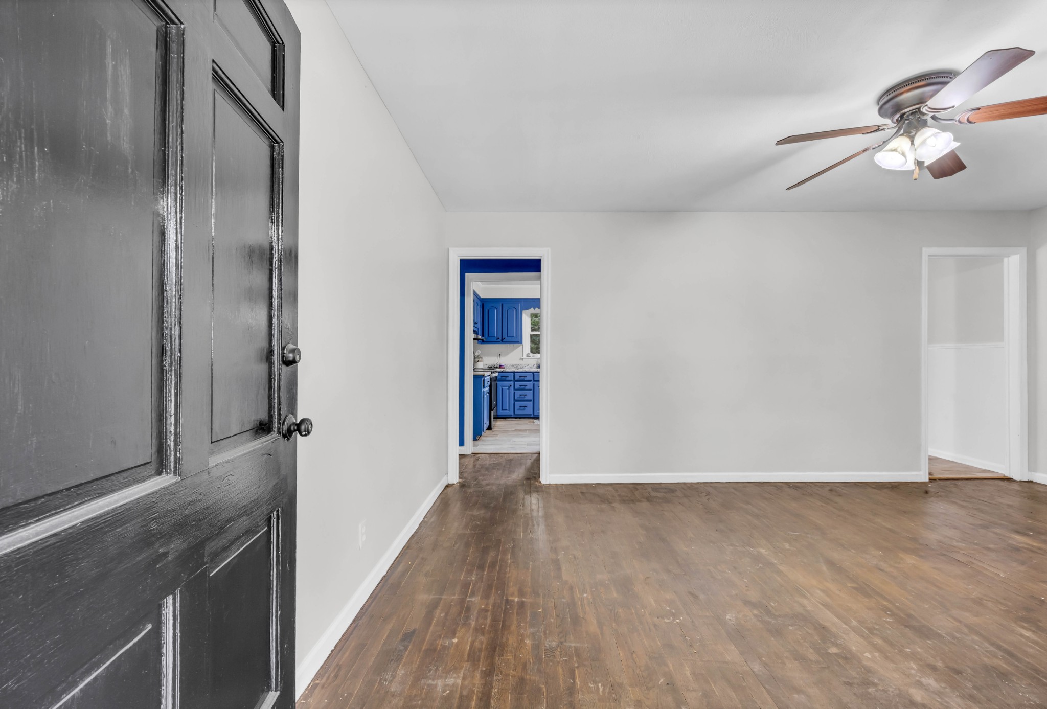 412 Colonial Ter