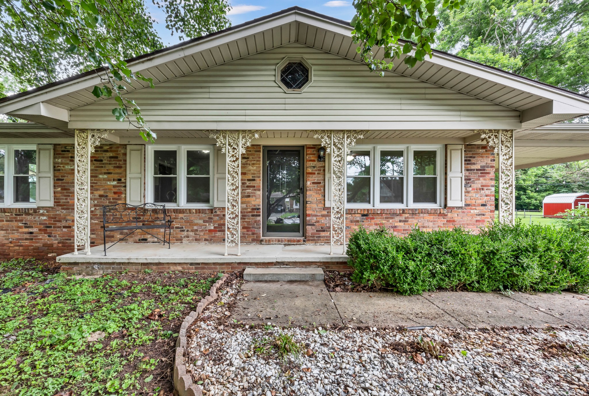 412 Colonial Ter