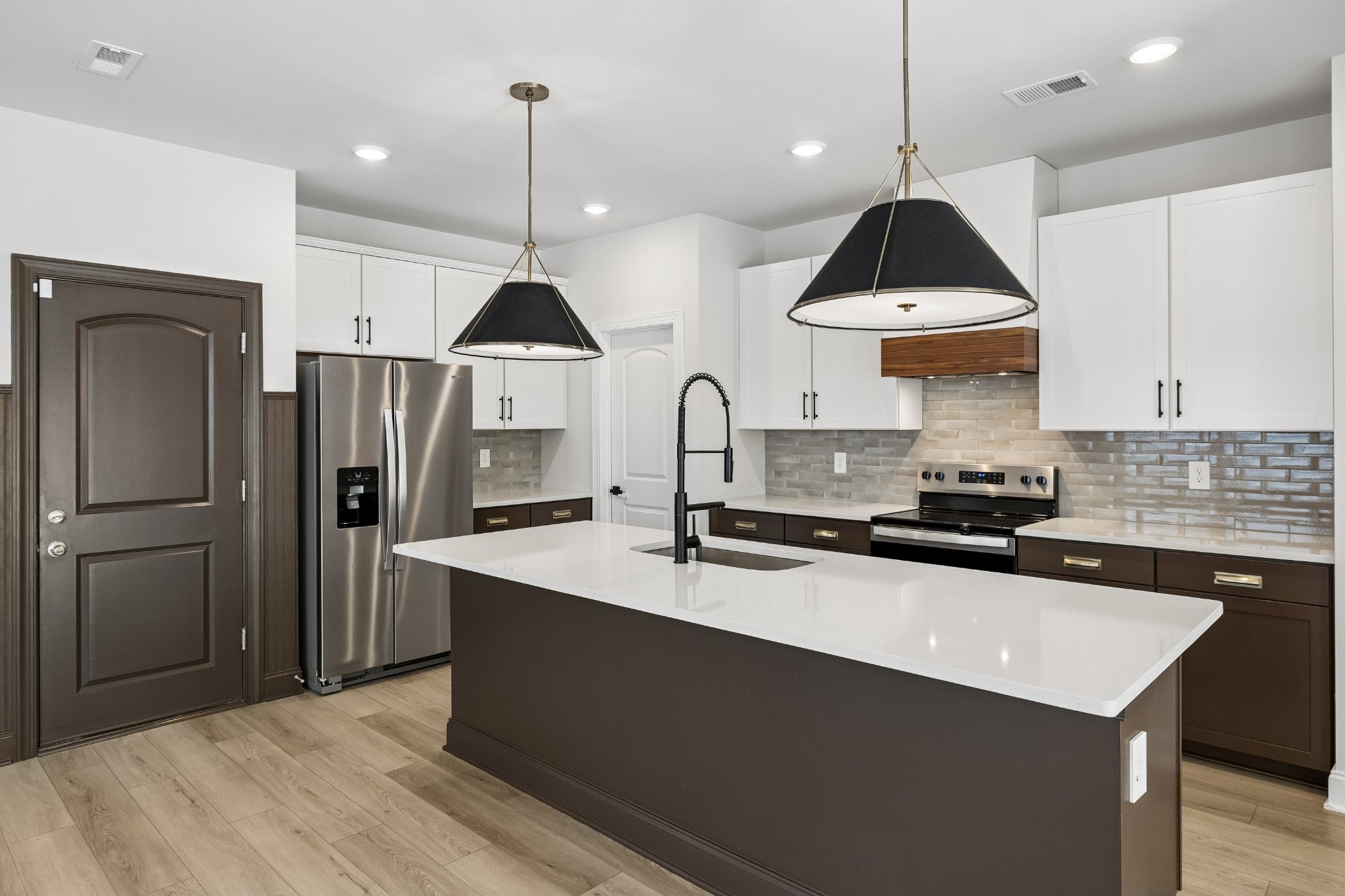 5-bed listing at 4949 Trail Ridge Ct, Nashville