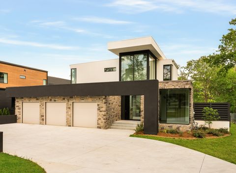 Photo of 4606 Granny White Pike, Nashville, TN 37220 (MLS # 3179537)