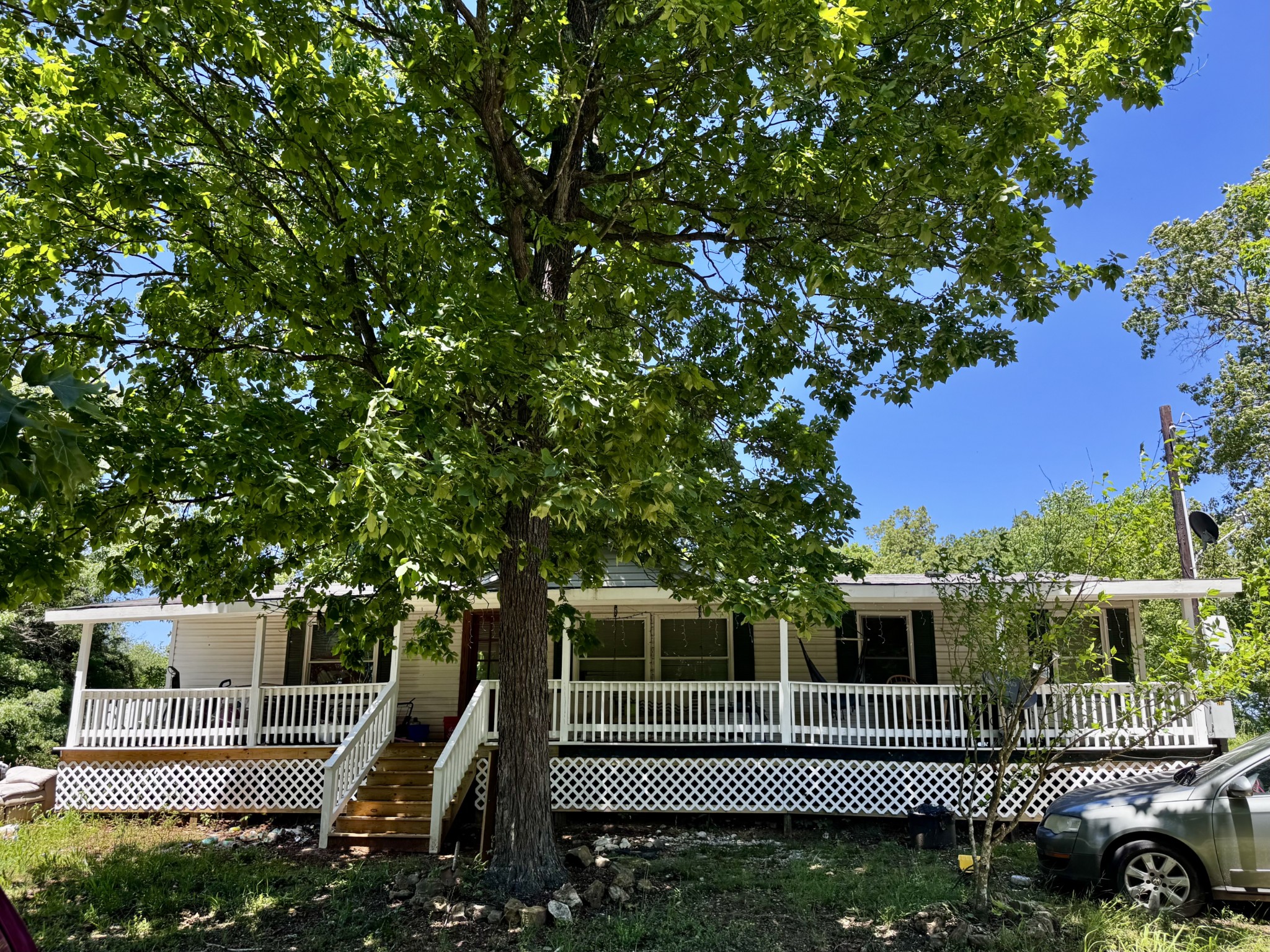511 E Big Springs Rd