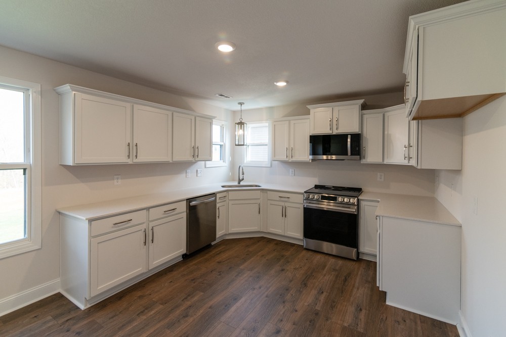 1549 Hidden Creek Trail