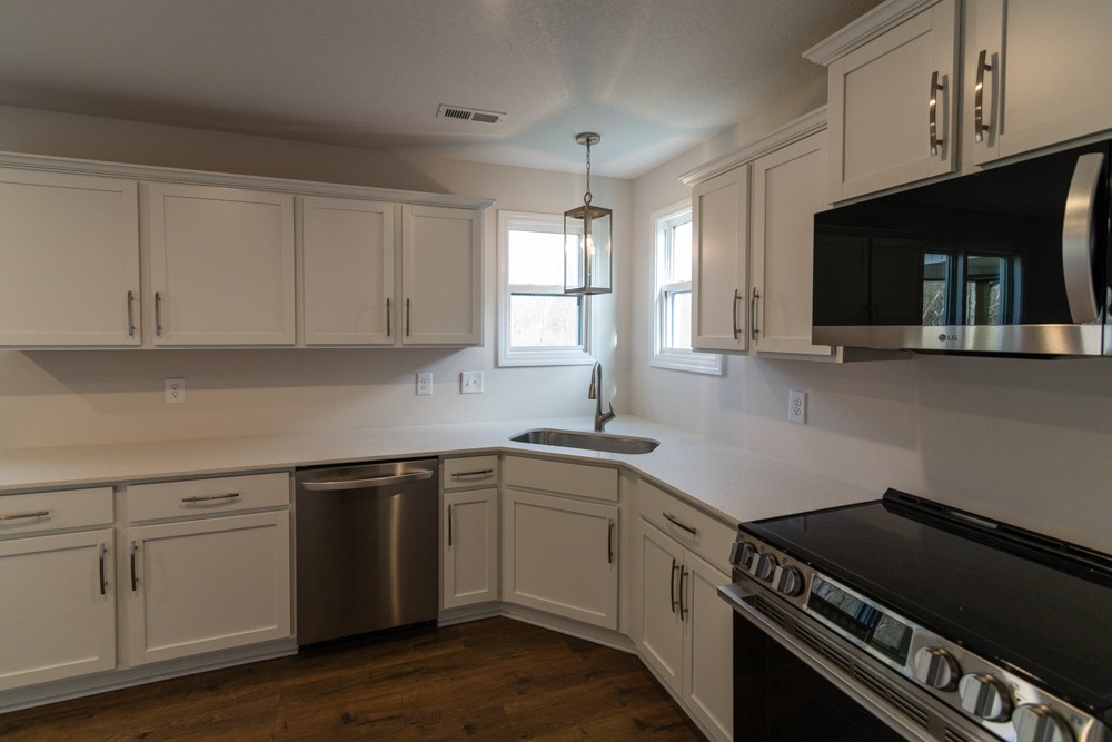 1549 Hidden Creek Trail