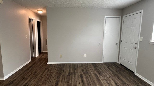 210 Hendricks Blvd 34 - Photo 3