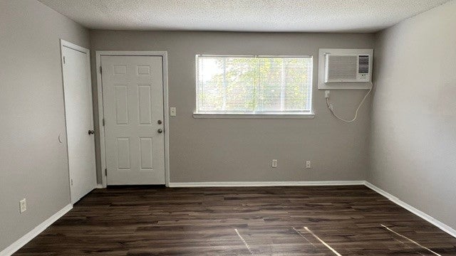 210 Hendricks Blvd 34 - Photo 4