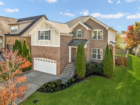 7628 Kemberton Dr E Nolensville TN 37135