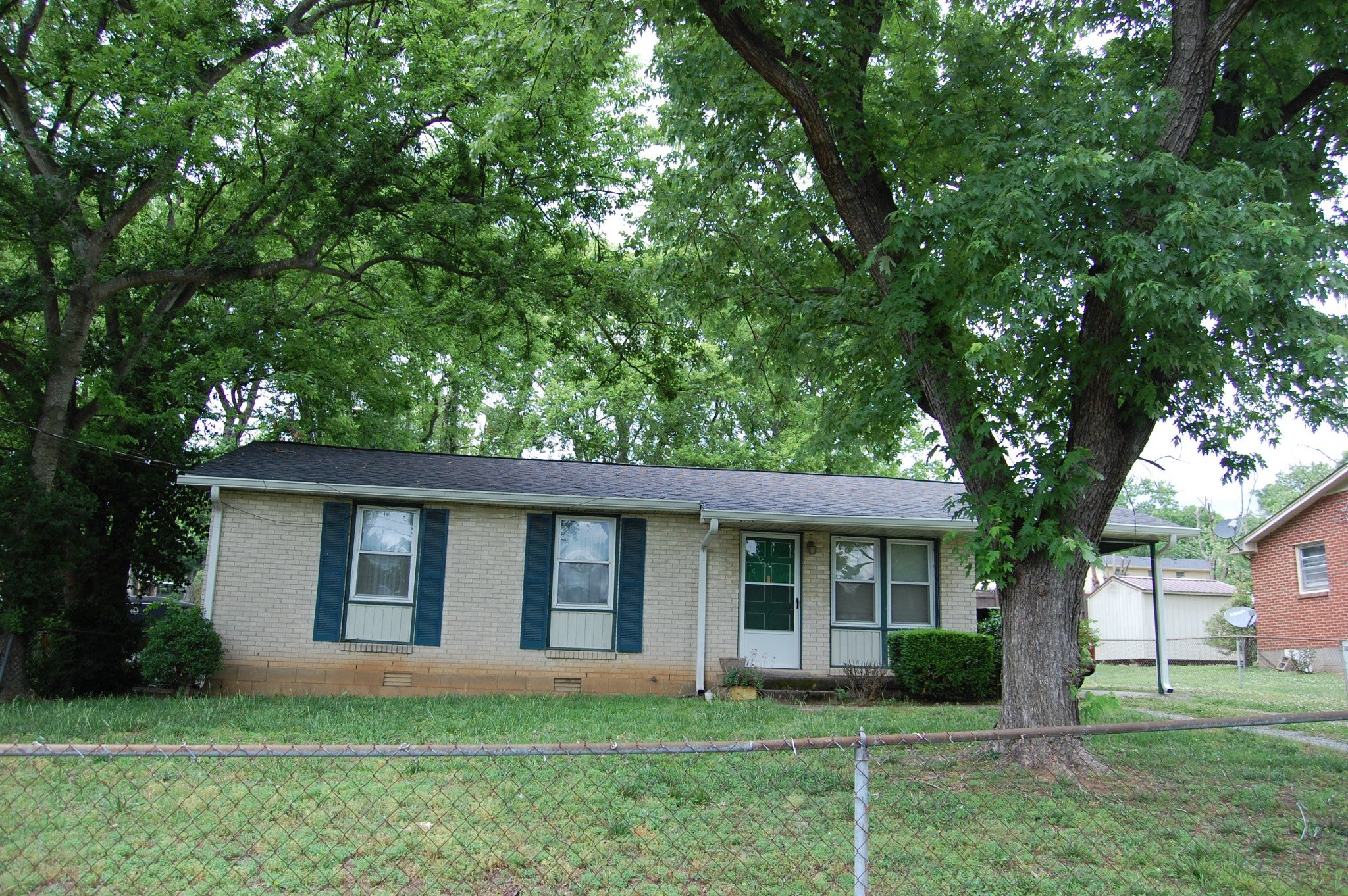 220 Cherry Dr