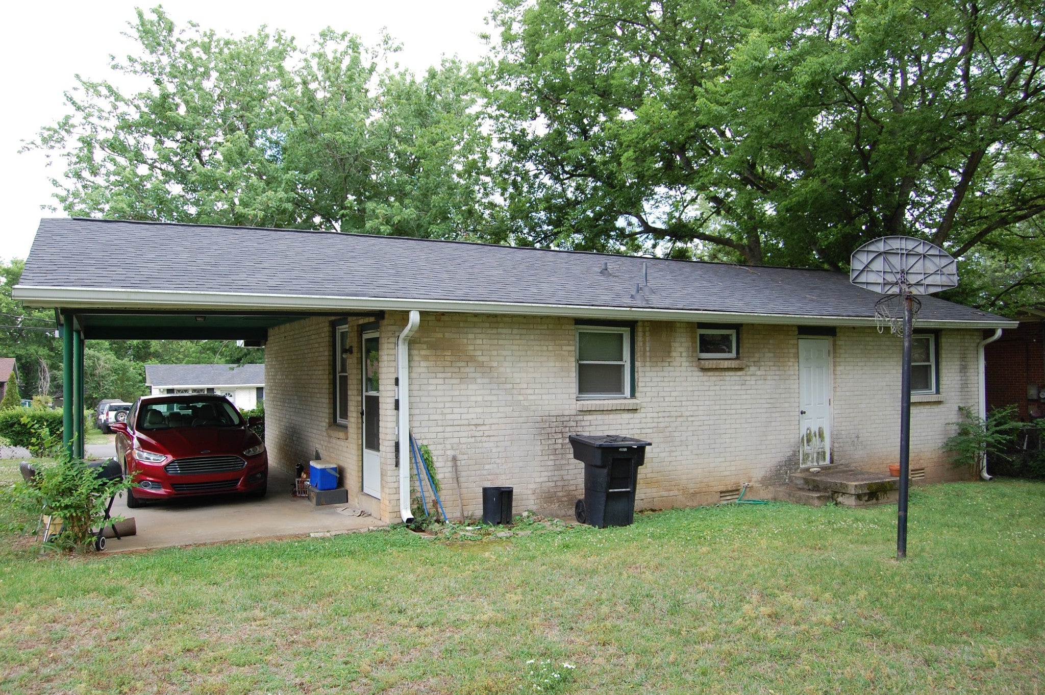 220 Cherry Dr
