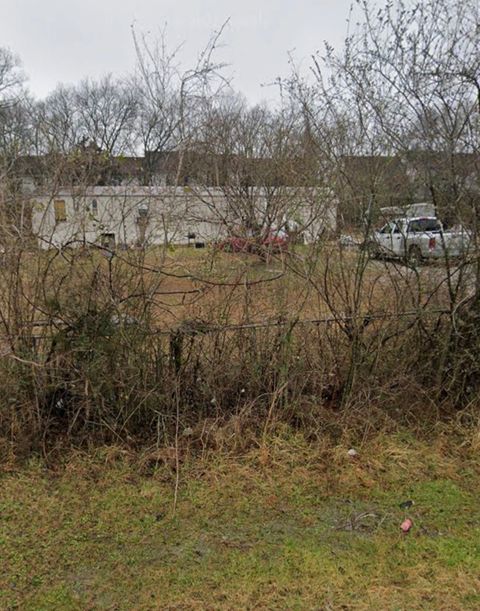 301 Easy St La Vergne TN 37086